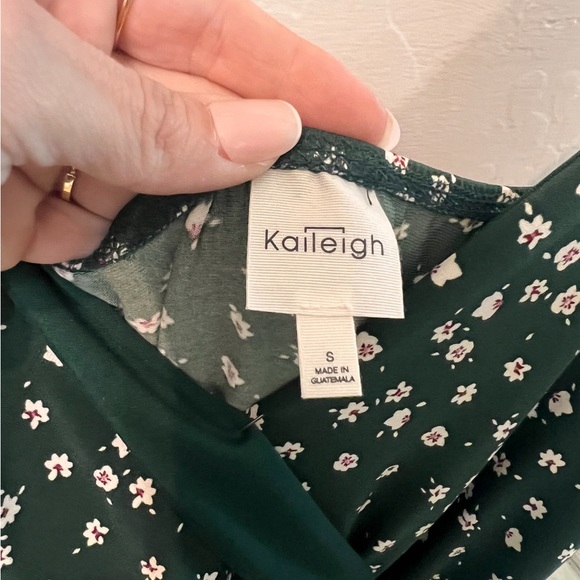 Kayleigh forest green wrap jumper - Picture 3 of 3